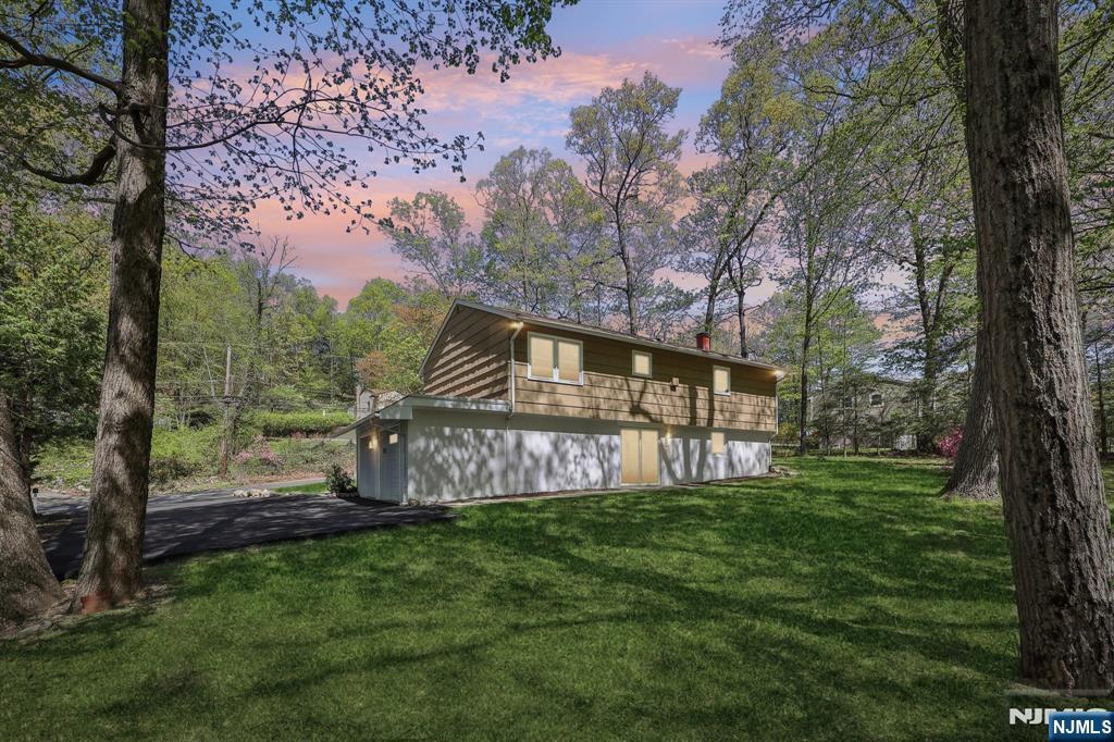 353 Conklintown Road