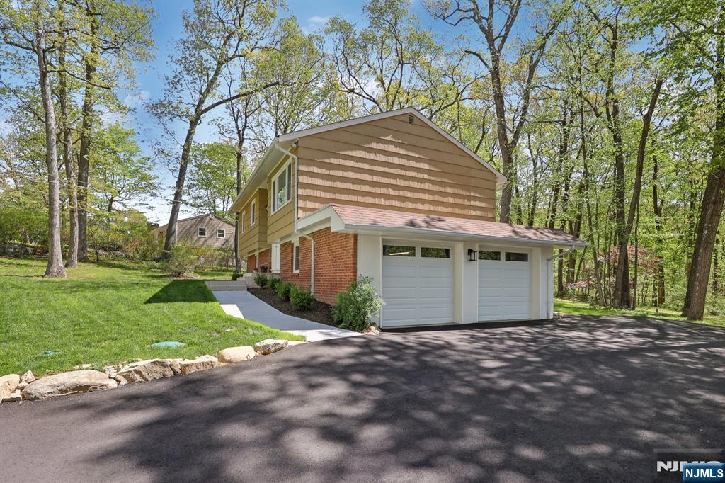 353 Conklintown Road