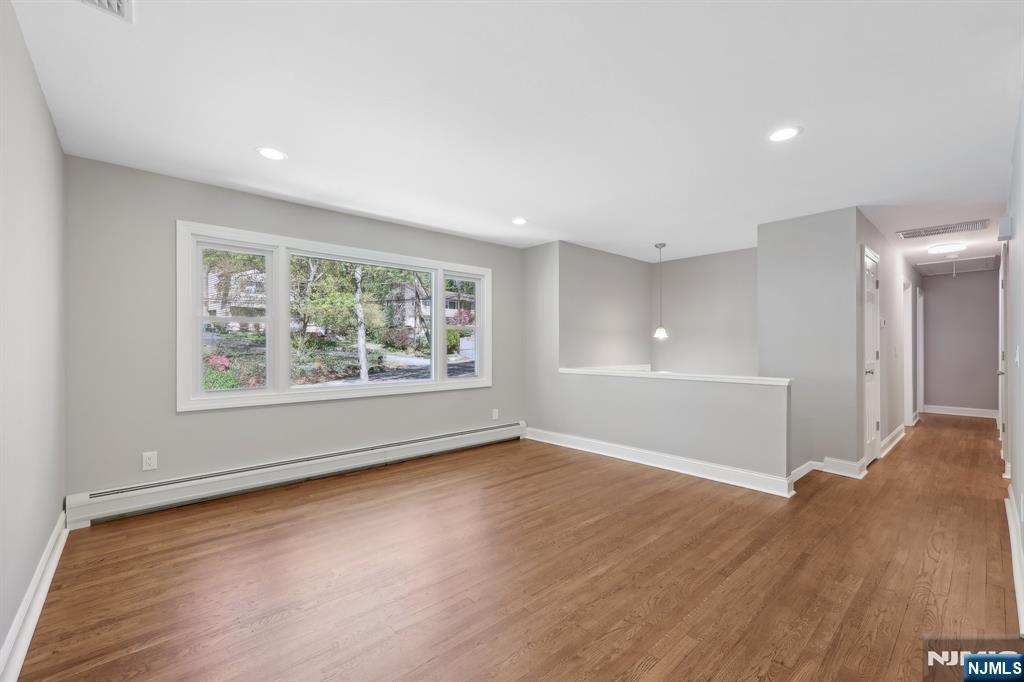 353 Conklintown Road