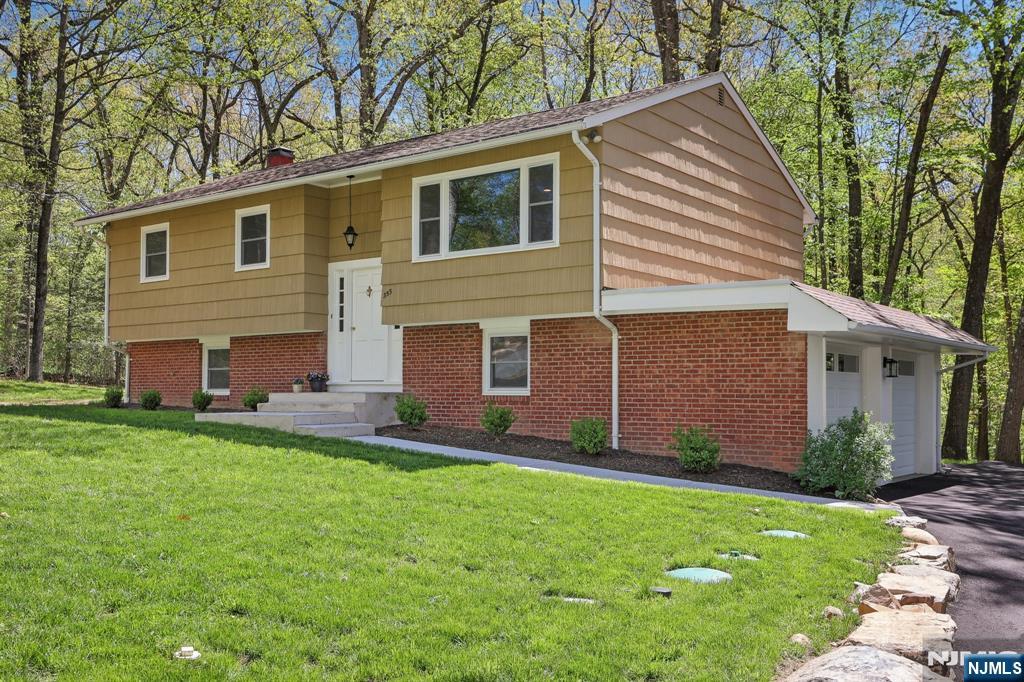 353 Conklintown Road
