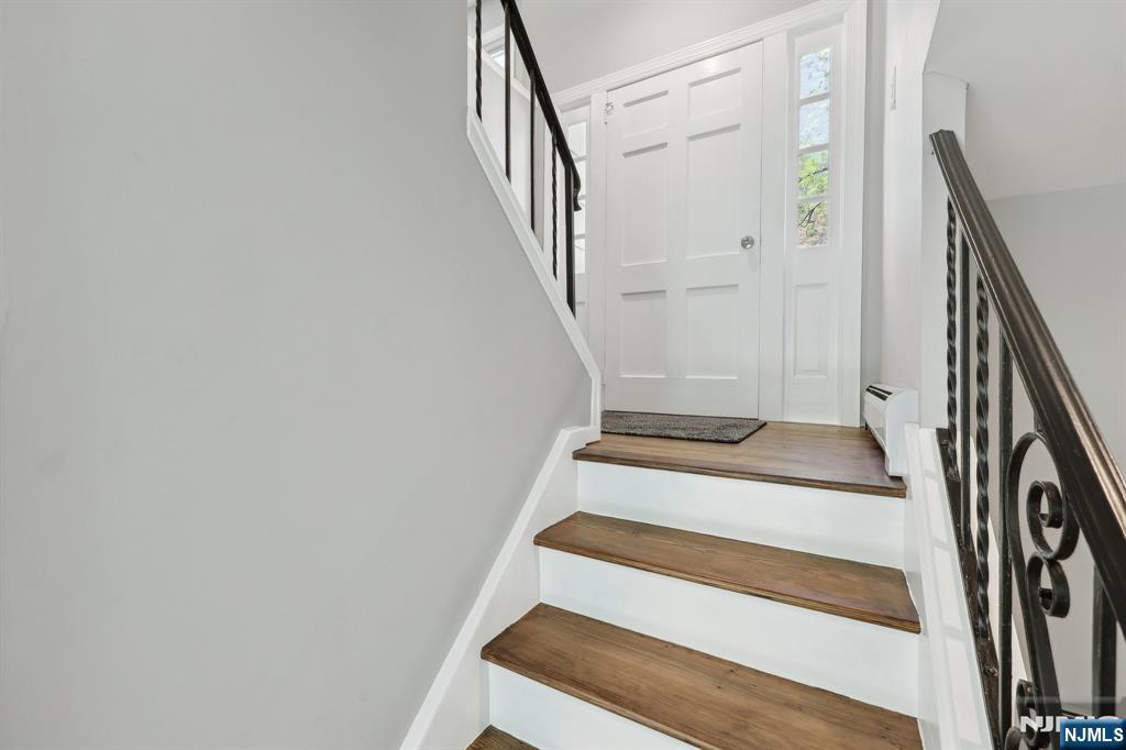 353 Conklintown Road