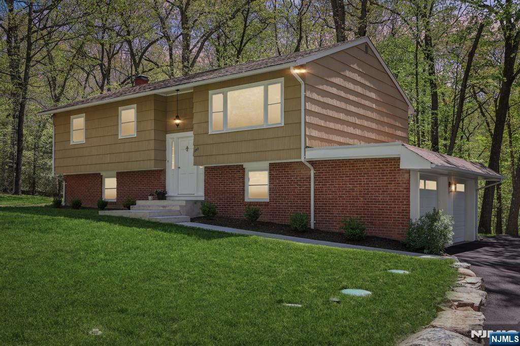 353 Conklintown Road