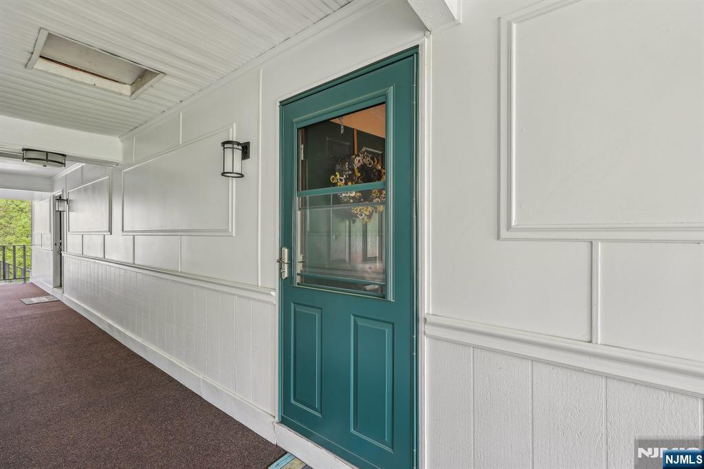 142 Raintree Lane