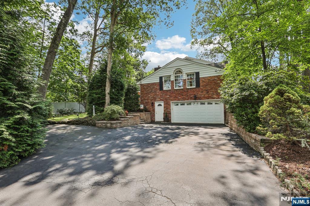 238 Spring Valley Road