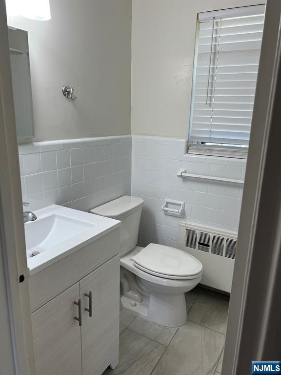 241 W Passaic Street 17B