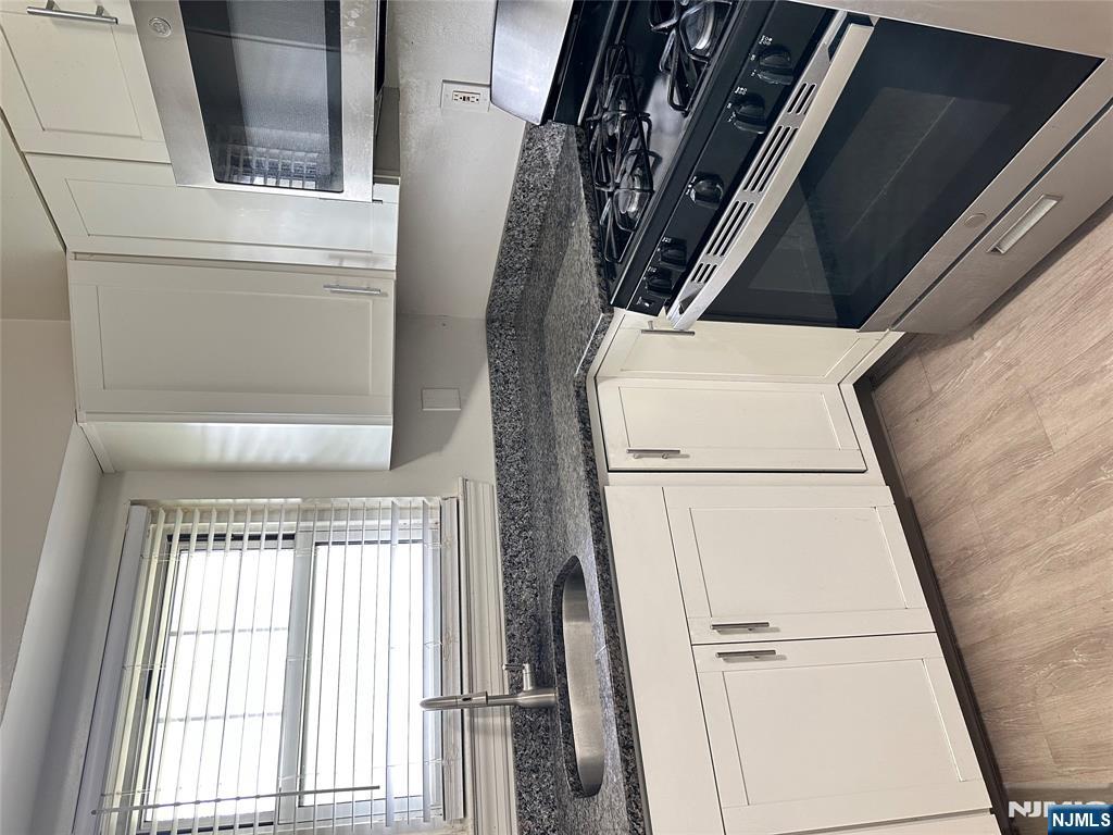 241 W Passaic Street 17B