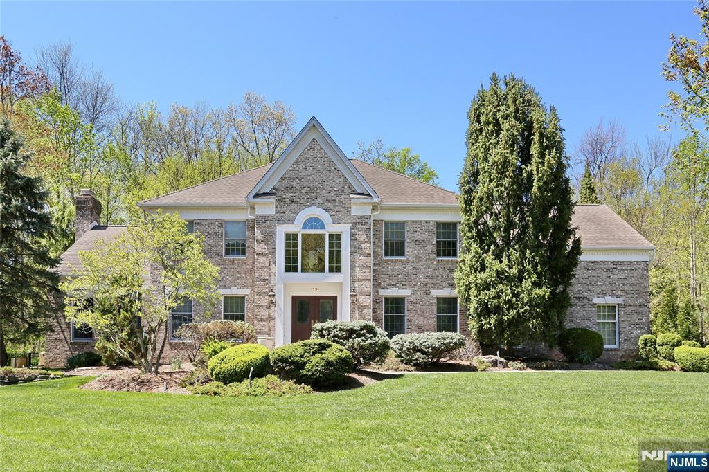 12 Hutton Drive