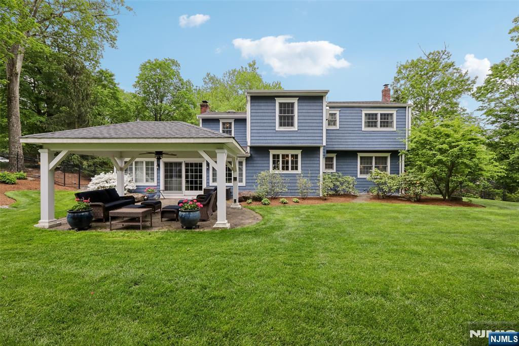 99 Algonquin Trail