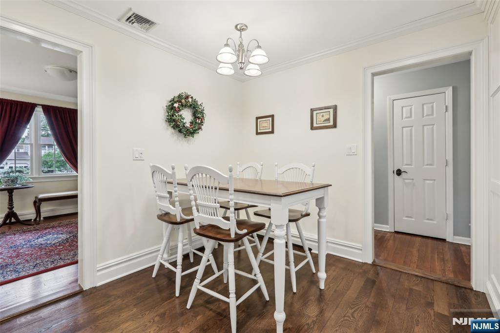 99 Algonquin Trail