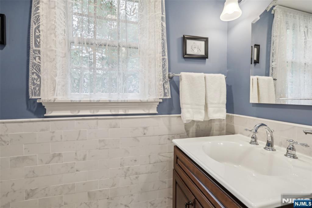 99 Algonquin Trail