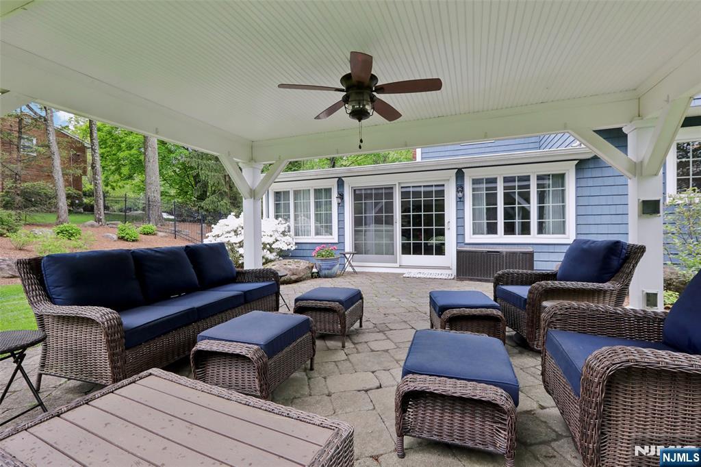 99 Algonquin Trail