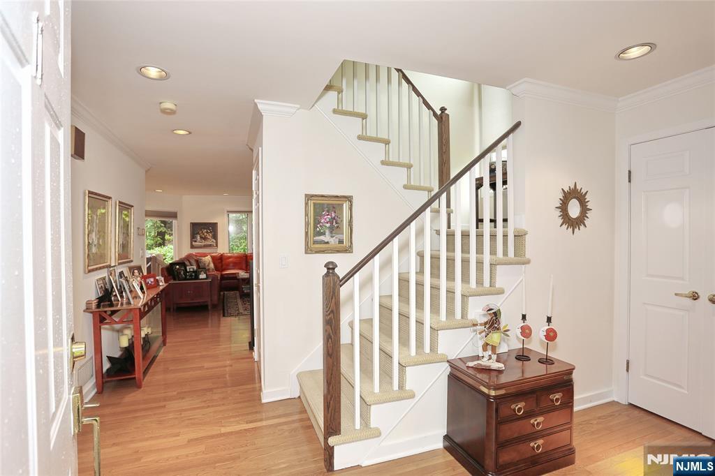 11 Sutton Way