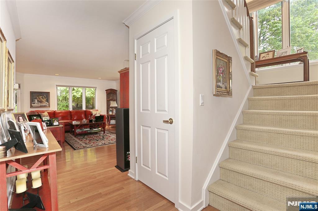 11 Sutton Way