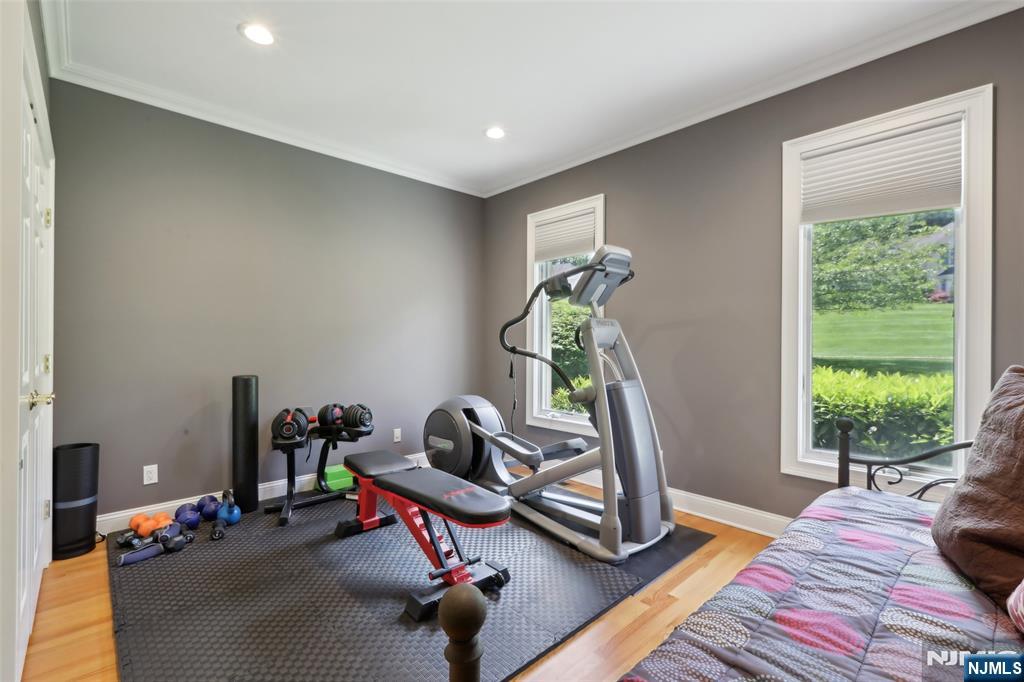 37 Great Hall Road