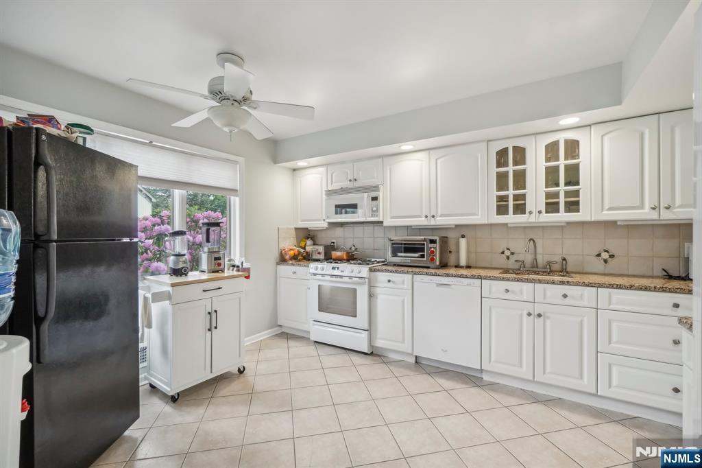 615 Blue Ridge Lane