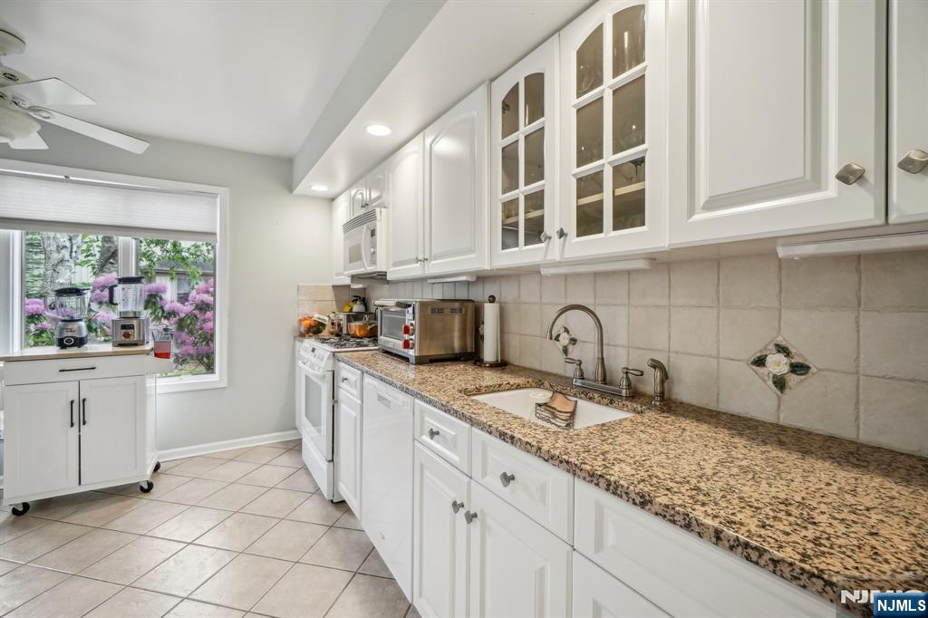 615 Blue Ridge Lane