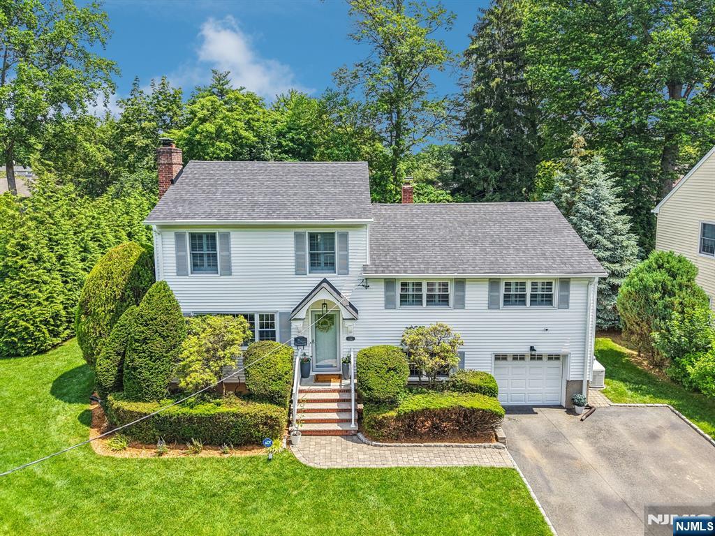 122 Greenway Road
