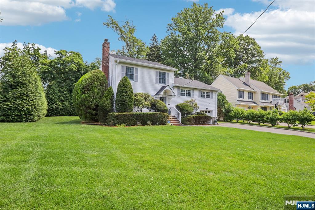 122 Greenway Road