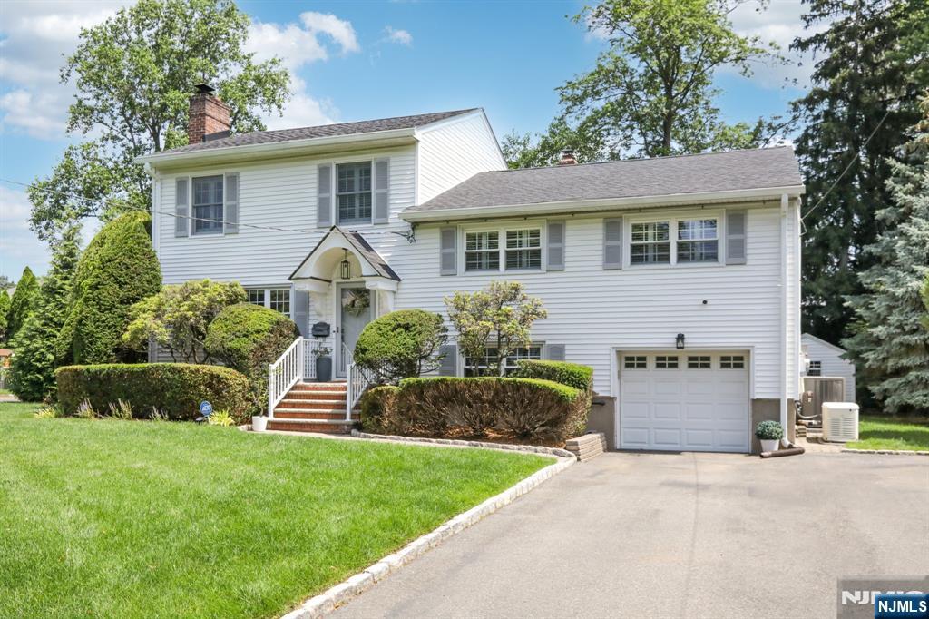 122 Greenway Road