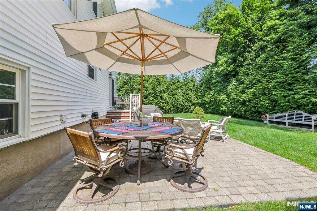 122 Greenway Road