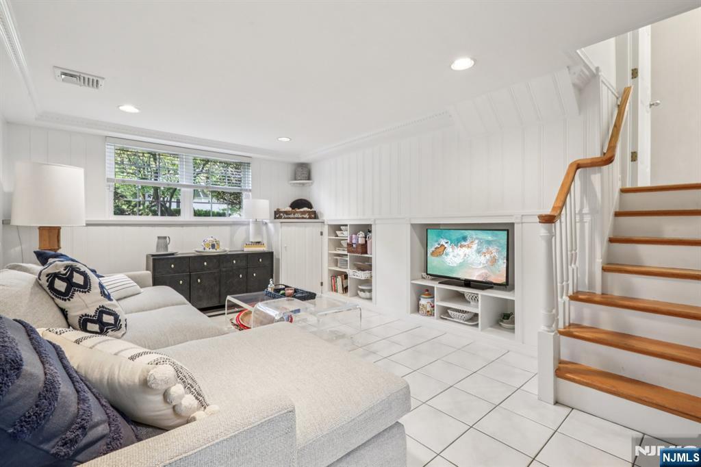 122 Greenway Road