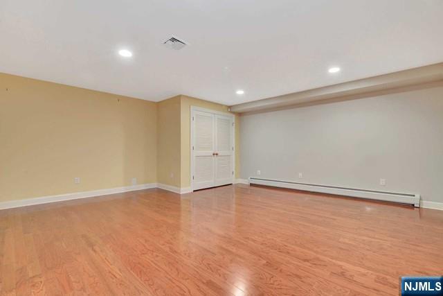 42 Skymark Court