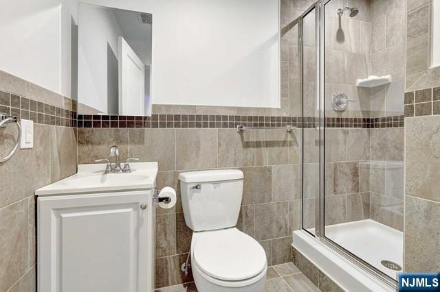 12-67 5th Street
