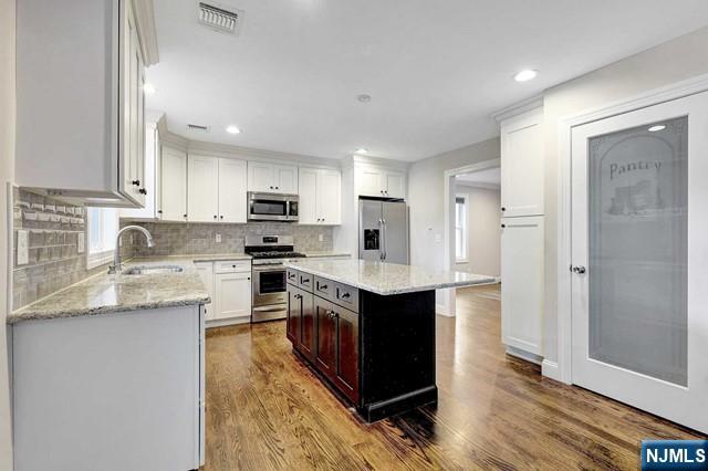 12-67 5th Street