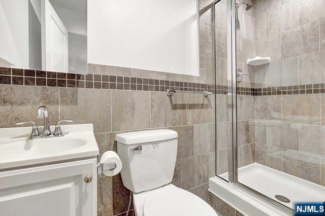 12-67 5th Street