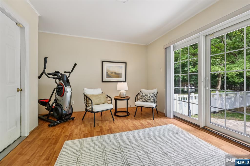 398 S Central Avenue