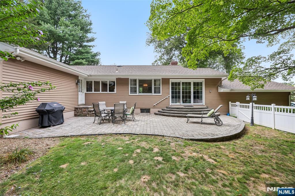 398 S Central Avenue