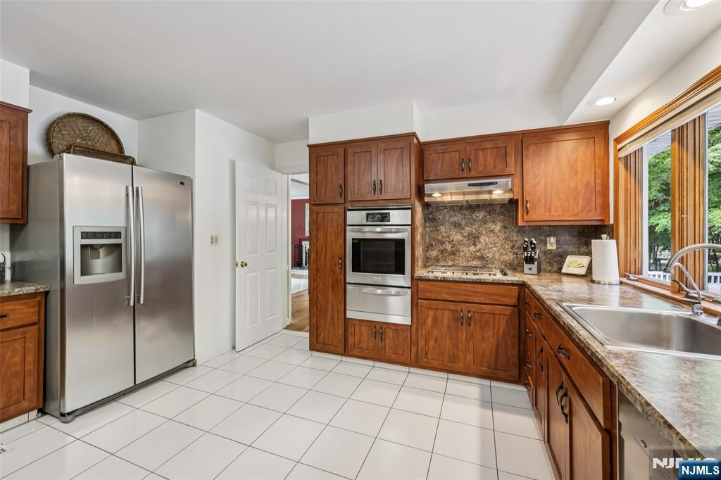 398 S Central Avenue