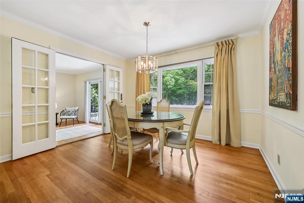 398 S Central Avenue