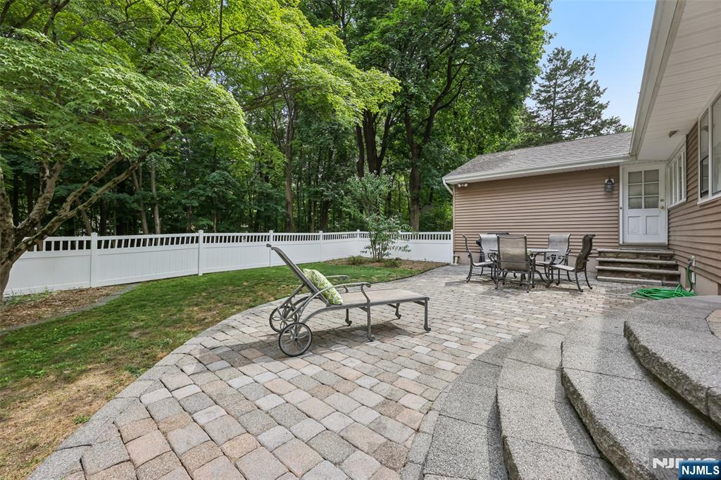 398 S Central Avenue