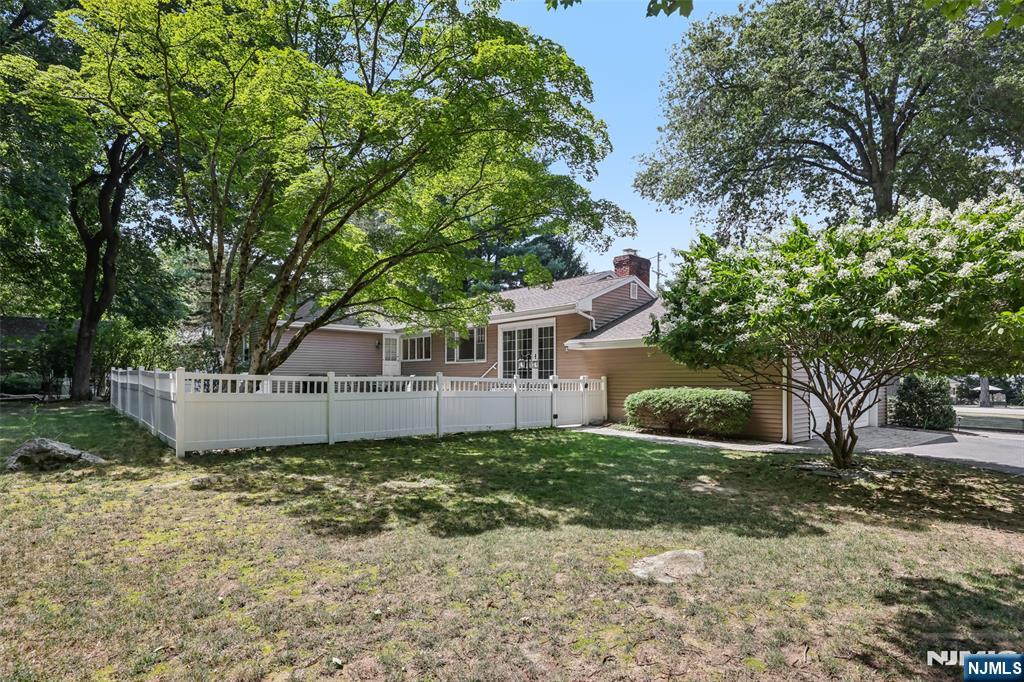 398 S Central Avenue