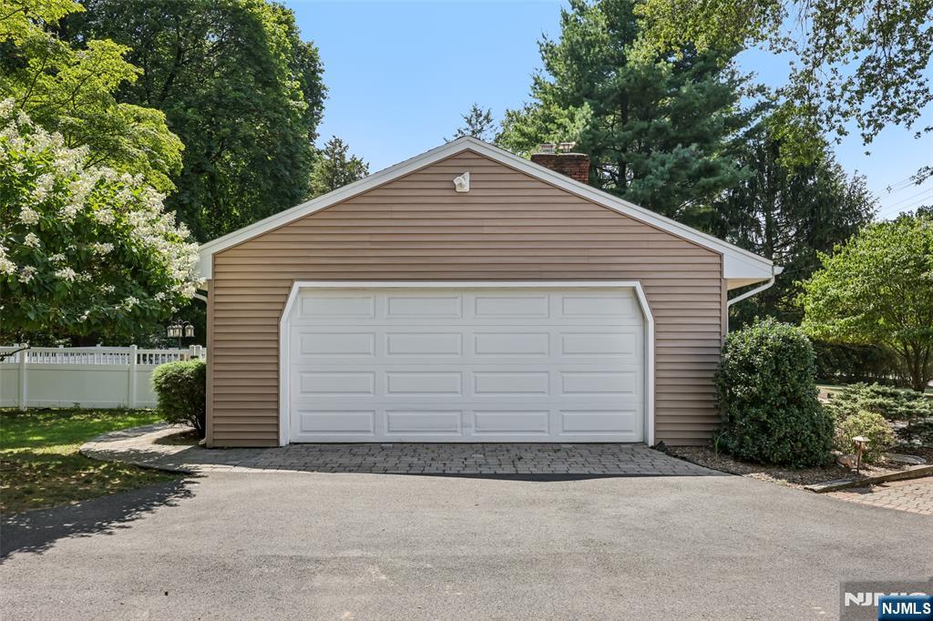 398 S Central Avenue