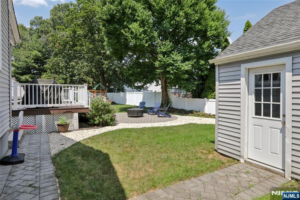 270 Hirschfeld Place