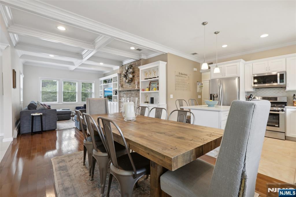 270 Hirschfeld Place