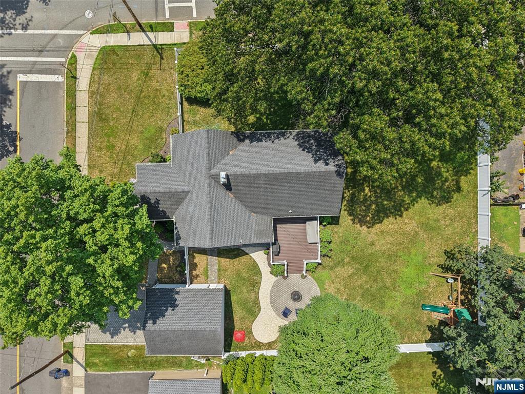 270 Hirschfeld Place