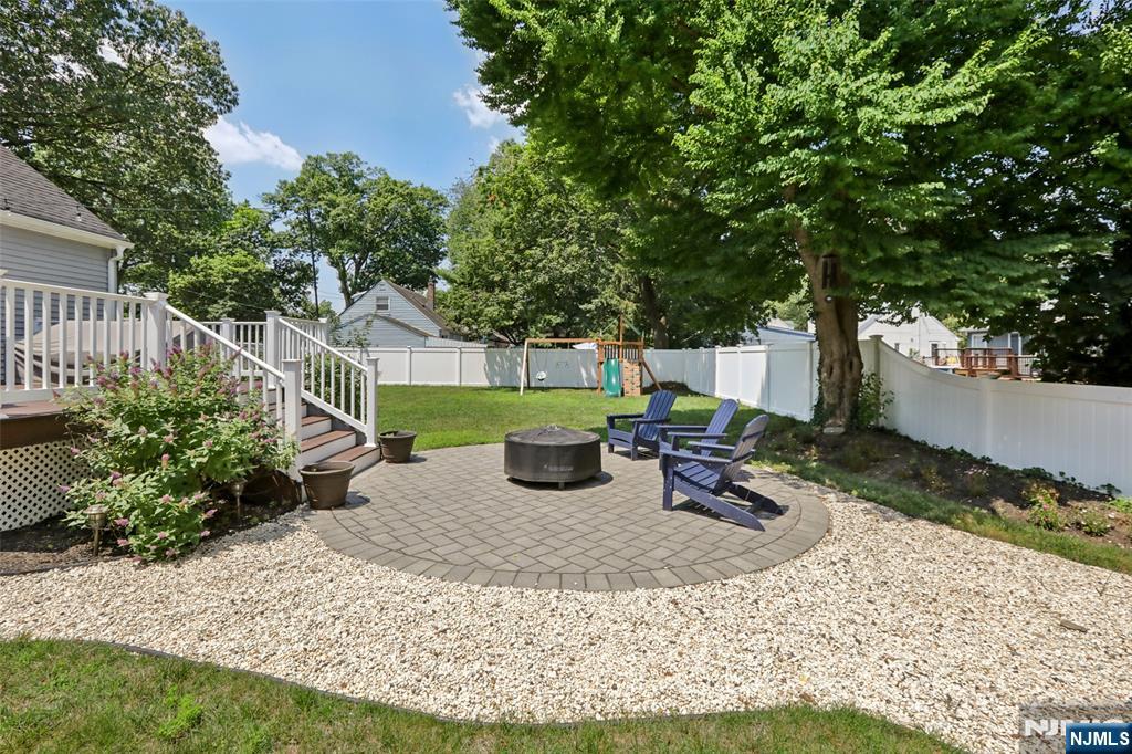 270 Hirschfeld Place