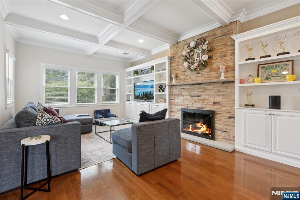 270 Hirschfeld Place