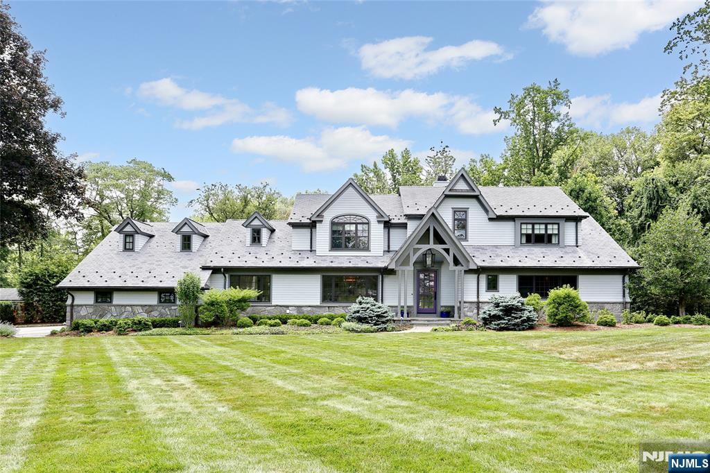 24 Holly Drive