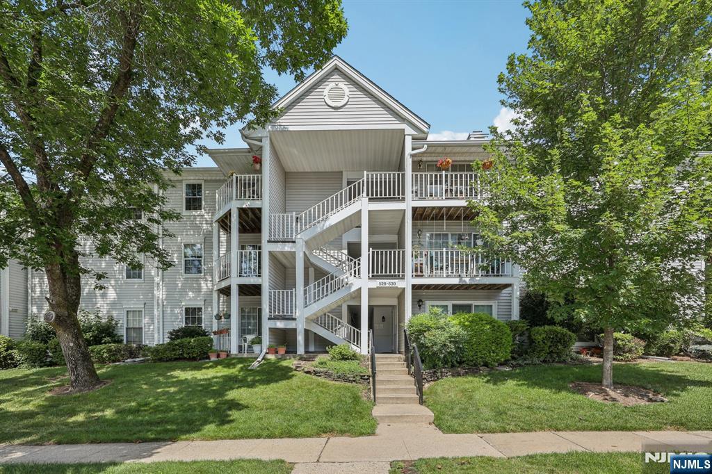 530 Holly Court 503