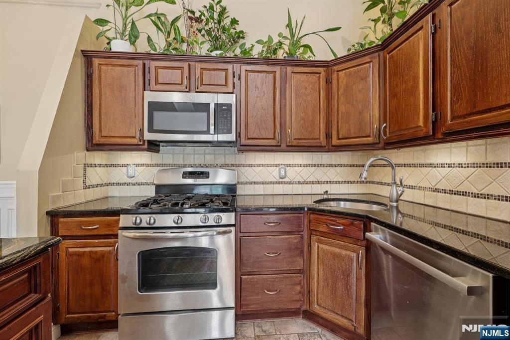 530 Holly Court 503