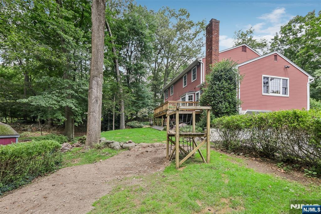 150 Deerfield Terrace