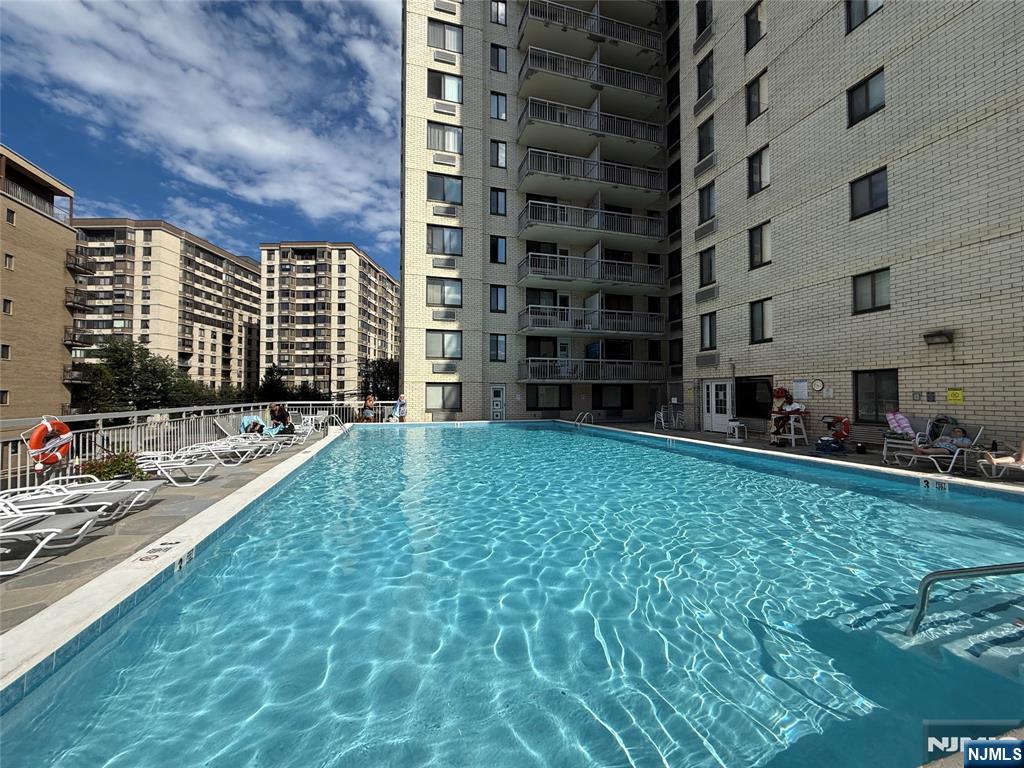 307 Prospect Avenue 16A