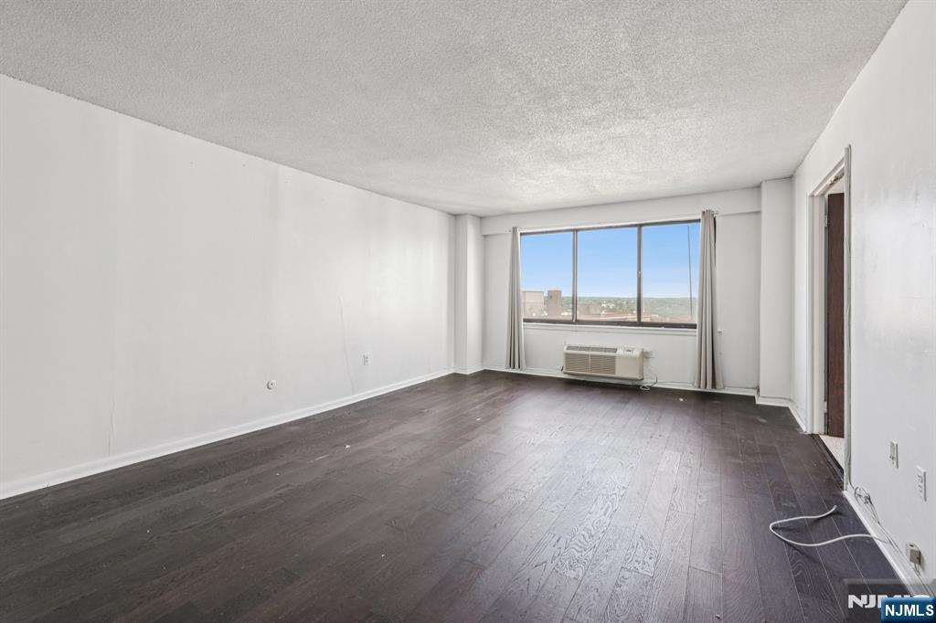 307 Prospect Avenue 16A