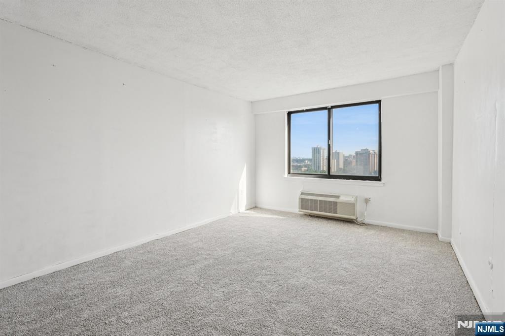 307 Prospect Avenue 16A