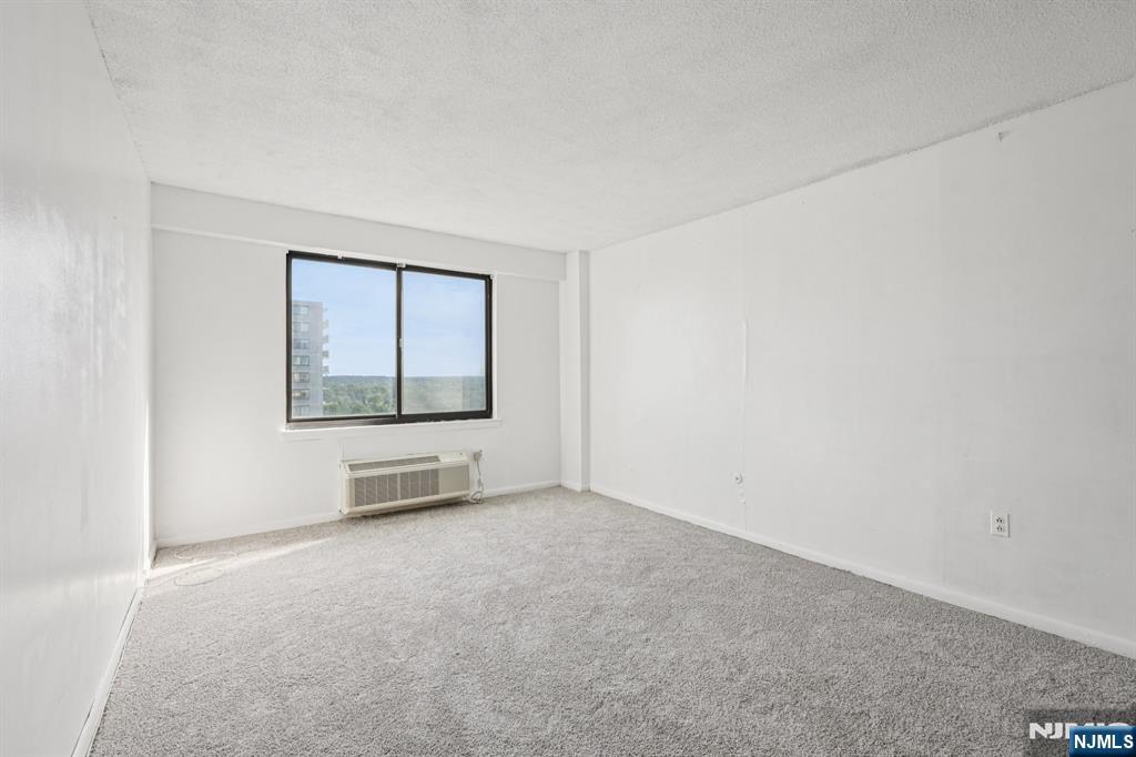 307 Prospect Avenue 16A