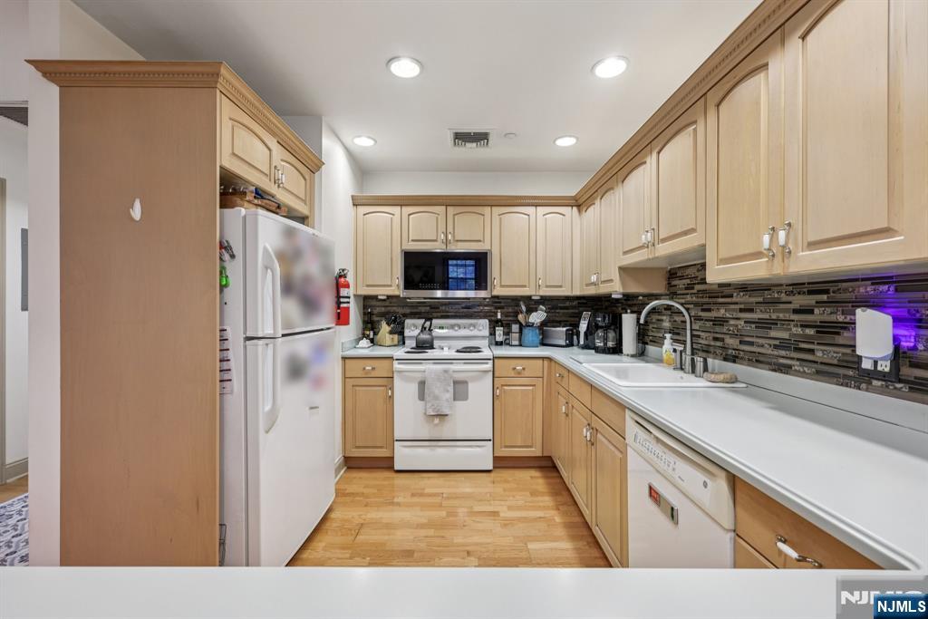 5104 Rio Vista